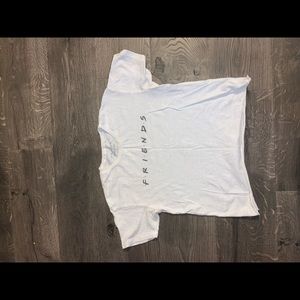 “friends” shirt womens xs